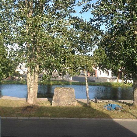 Harbour House Hotel Tullamore Bagian luar foto